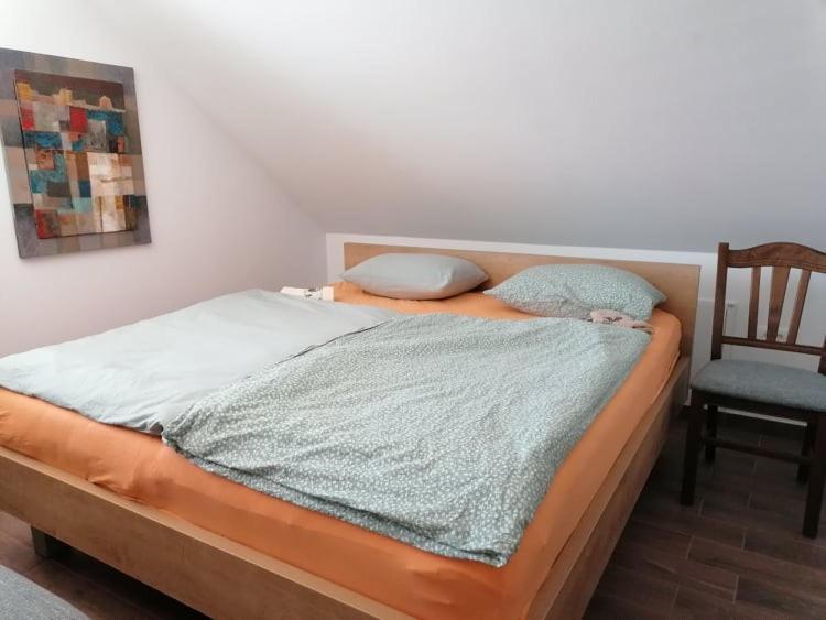 Hotel Blatnikov Hram Dvor Esterno foto